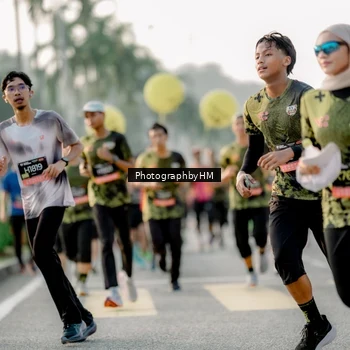 Runner Photo 6679307