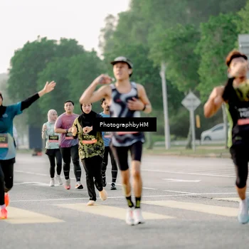 Runner Photo 6679319