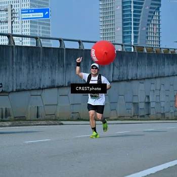 Runner Photo 6679326