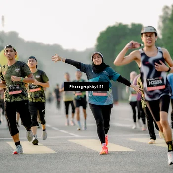Runner Photo 6679329