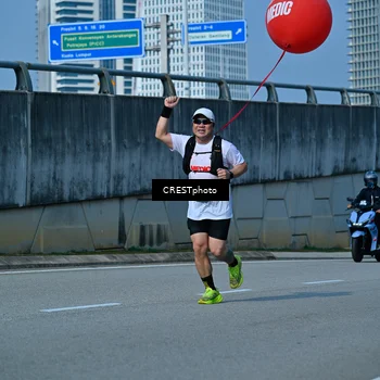 Runner Photo 6679338