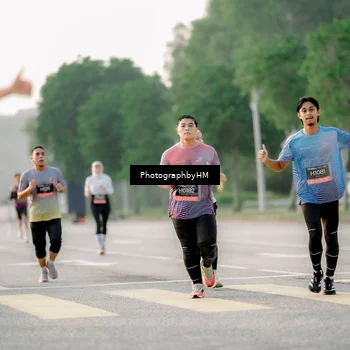 Runner Photo 6679358
