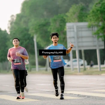 Runner Photo 6679372