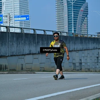 Runner Photo 6679378
