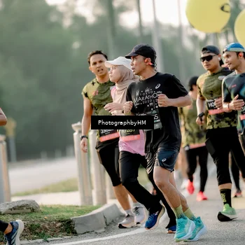Runner Photo 6679383
