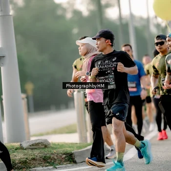 Runner Photo 6679397