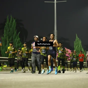 Runner Photo 6679417