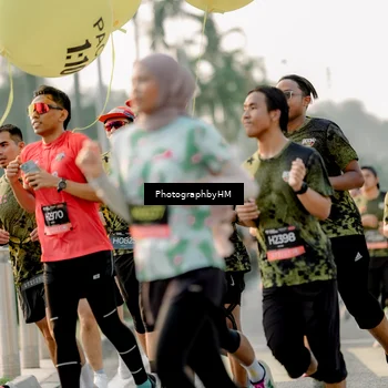 Runner Photo 6679501