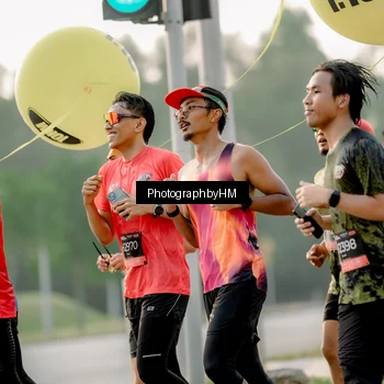 Runner Photo 6679517
