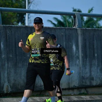 Runner Photo 6679532