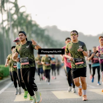 Runner Photo 6679547