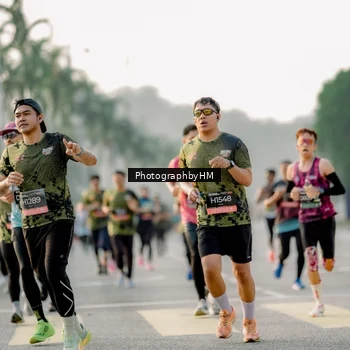 Runner Photo 6679555