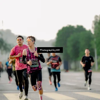 Runner Photo 6679579