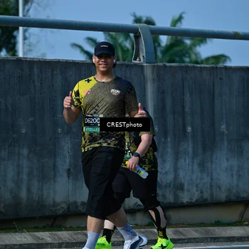 Runner Photo 6679583