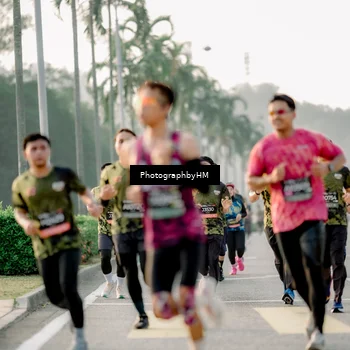 Runner Photo 6679590