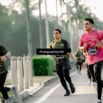 Runner Photo 6679600