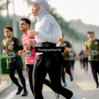 Runner Photo 6679605