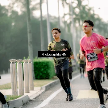 Runner Photo 6679614