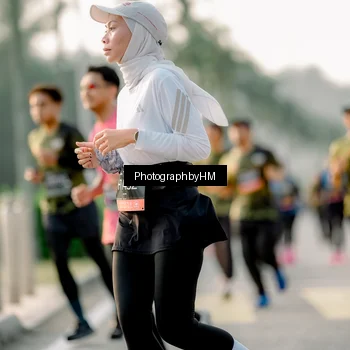 Runner Photo 6679615