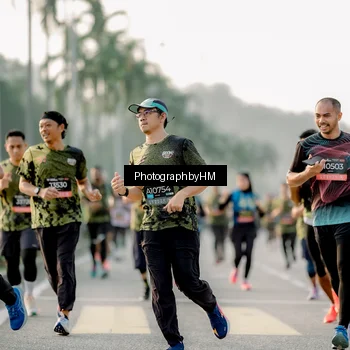 Runner Photo 6679634
