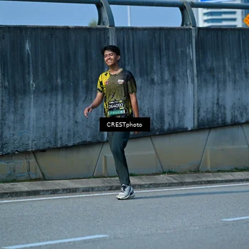 Runner Photo 6679643