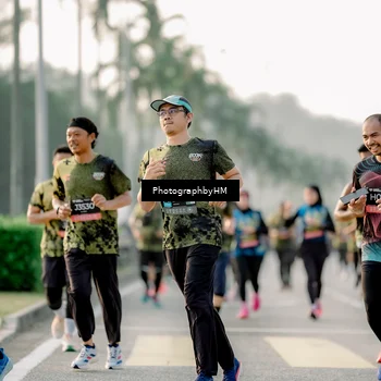 Runner Photo 6679660