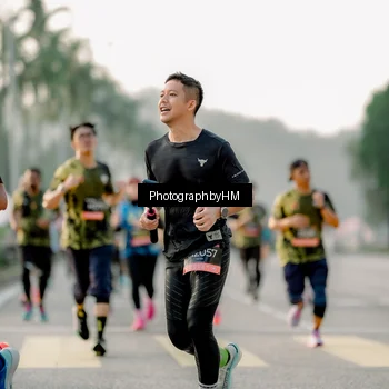 Runner Photo 6679681