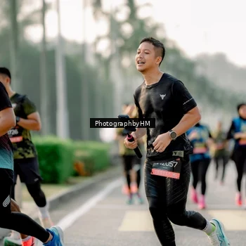Runner Photo 6679694