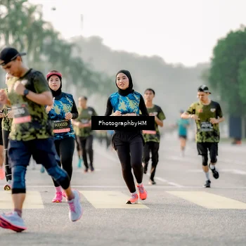 Runner Photo 6679713
