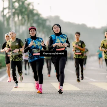 Runner Photo 6679721