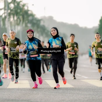 Runner Photo 6679723
