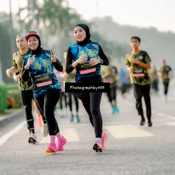Runner Photo 6679734