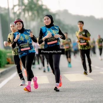Runner Photo 6679744