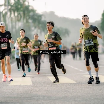 Runner Photo 6679750