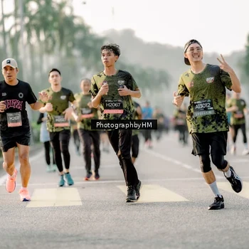 Runner Photo 6679759