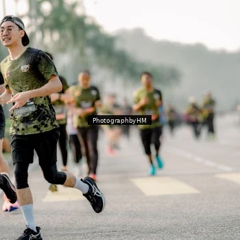 Runner Photo 6679764