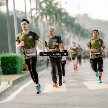 Runner Photo 6679777