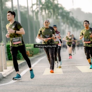 Runner Photo 6679782