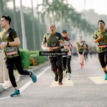 Runner Photo 6679787