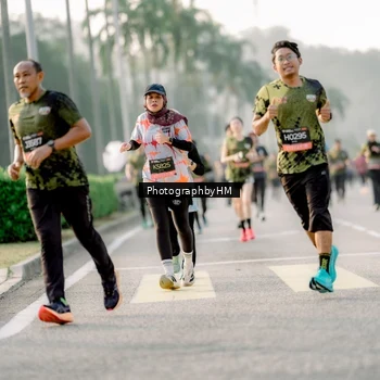 Runner Photo 6679801
