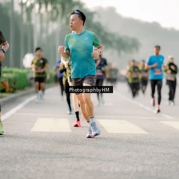 Runner Photo 6679820