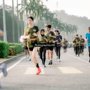 Runner Photo 6679838