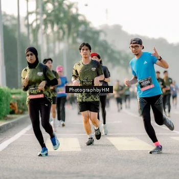 Runner Photo 6679856
