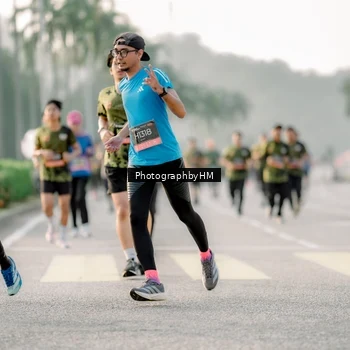 Runner Photo 6679857