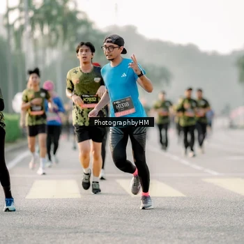 Runner Photo 6679860