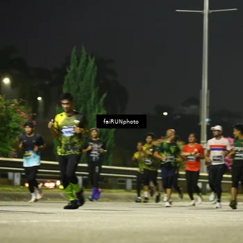 Runner Photo 6679864