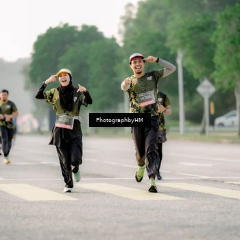 Runner Photo 6679878