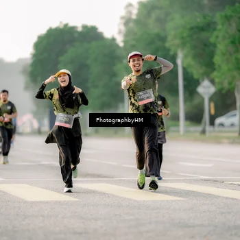 Runner Photo 6679879