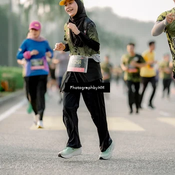 Runner Photo 6679900