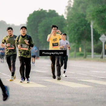 Runner Photo 6679922